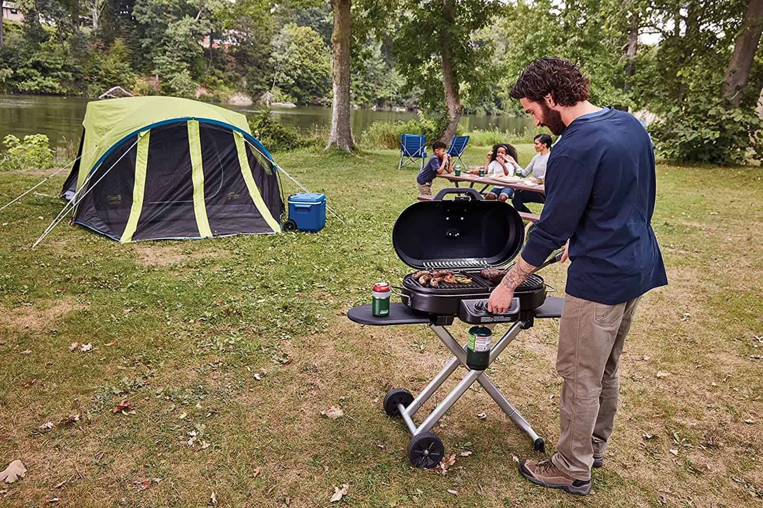 Najboljši prenosni žar za kampiranje- Coleman RoadTrip 285