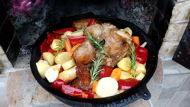 Bottom-Round-Roast-Dutch-Oven