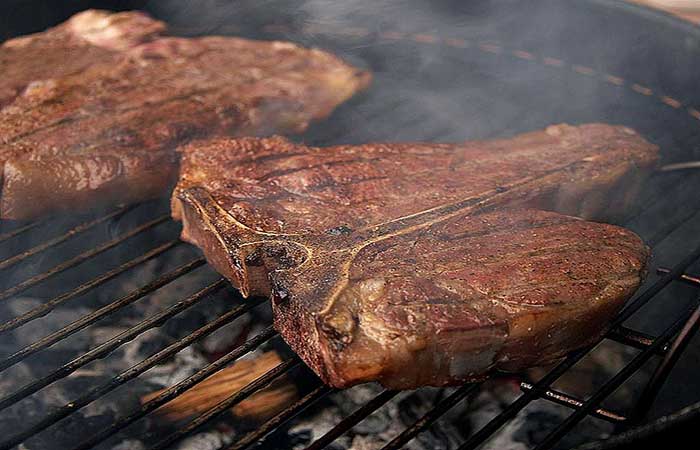 Как да готвя Porterhouse пържола