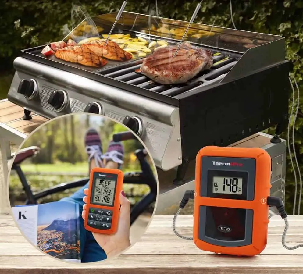 Лучший в целом беспроводной термометр для мяса - ThermoPro TP20 в использовании