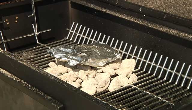 caja-de-humo-bricolaje-sobre-carbón-ardiente