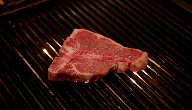 hoe-grill-porterhouse-steak