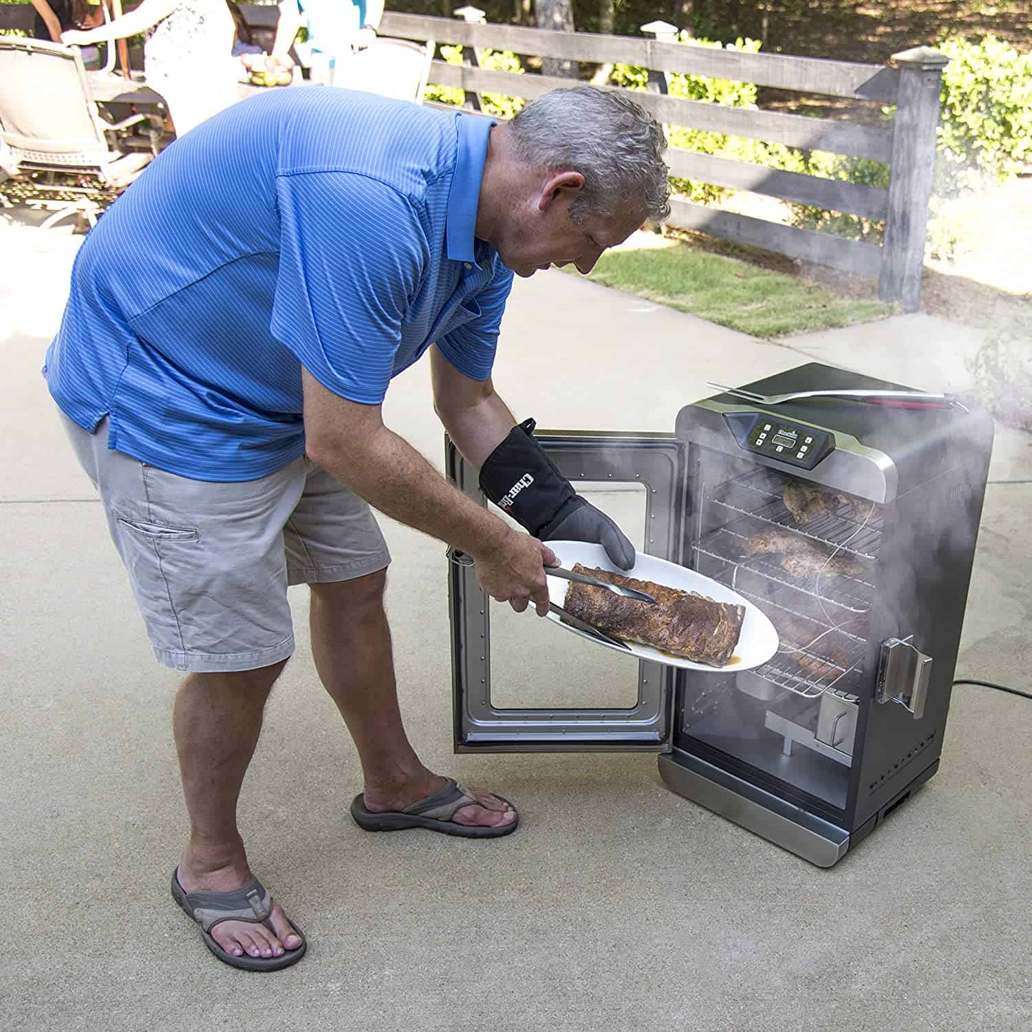 Best electric smoker for the features- Char-Broil 17202004 Deluxe in use