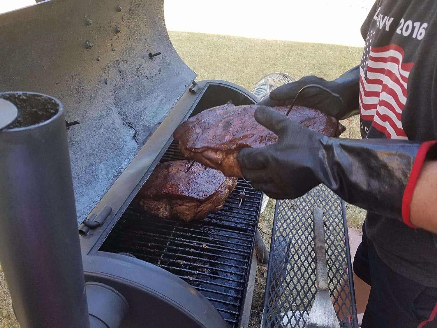 Best neoprene BBQ  gloves- RAPICCA BBQ Gloves-Smoker handling meat
