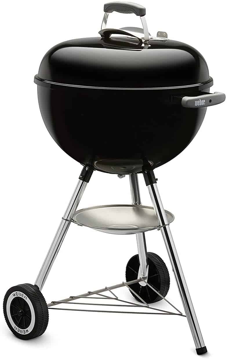 La migliore piccola griglia a carbone per uno spazio limitato: Weber Kettle Original Premium