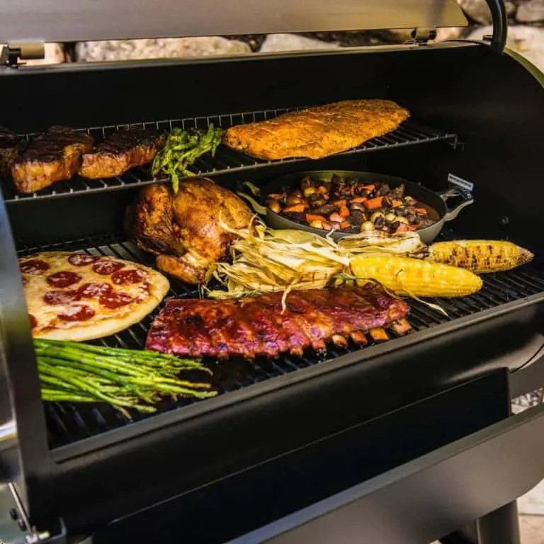 Recteq vs Traeger Comparing two great pellet grill brands