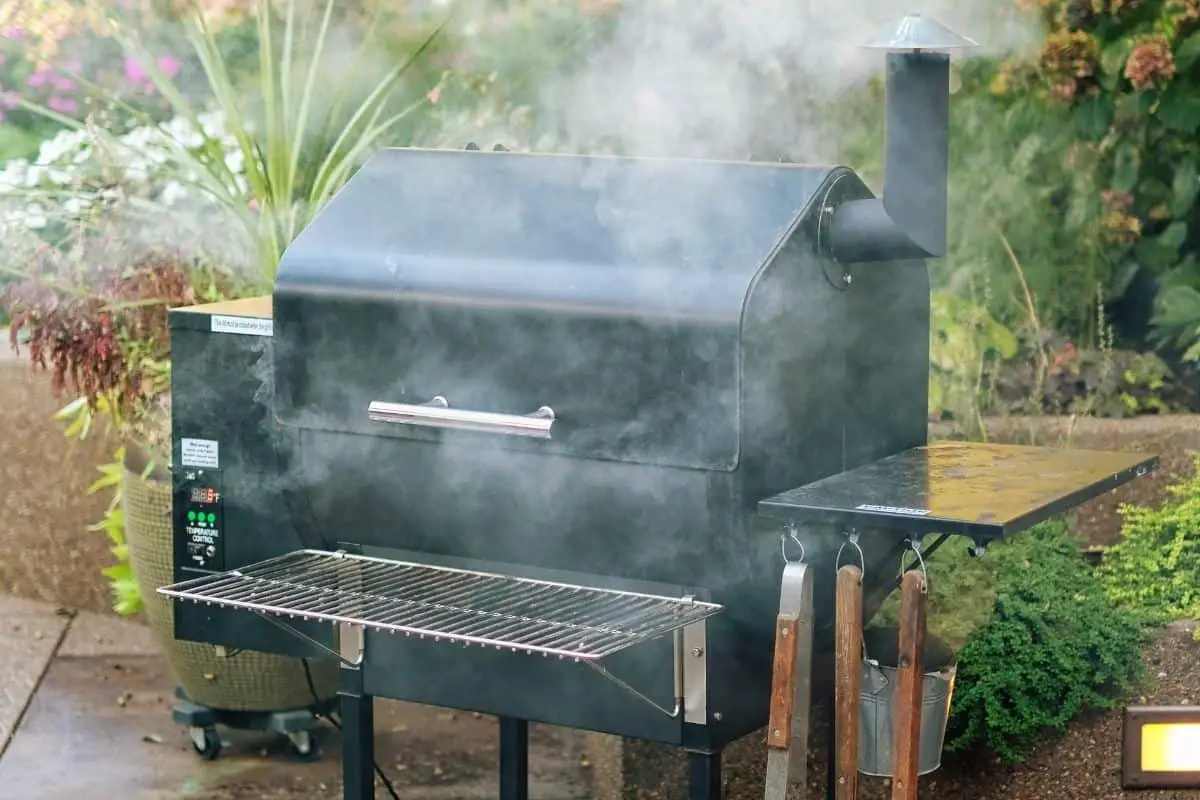 Klären Sie die Luft über das Krebsrisiko von geräuchertem oder gegrilltem Fleisch