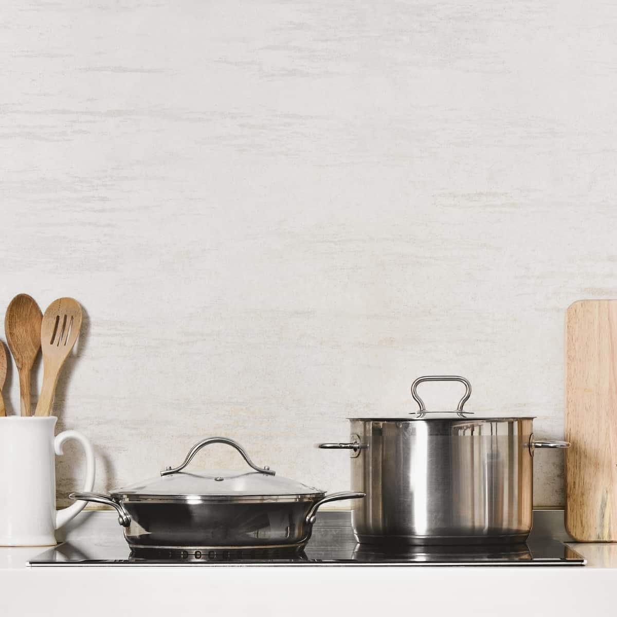 What is stainless steel cookware